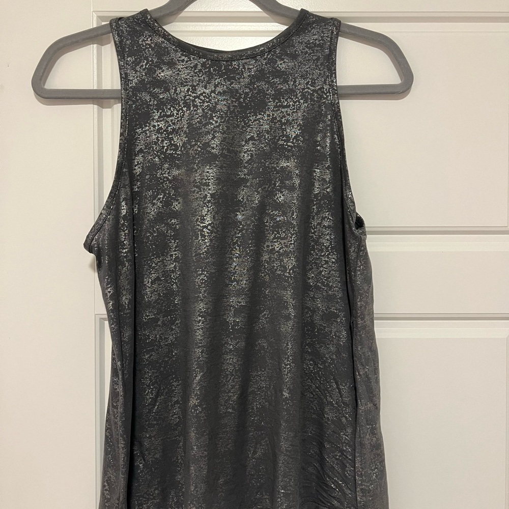 Women's Gray Workout Top